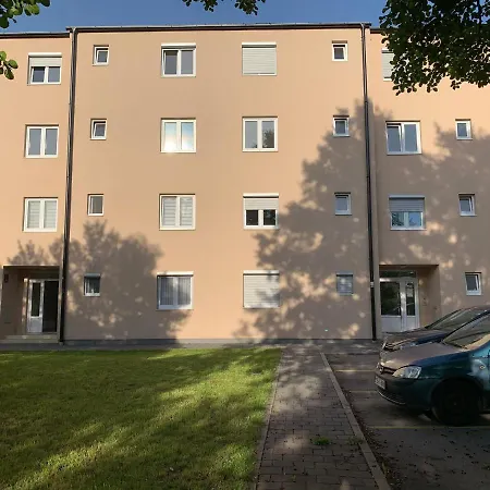 Apartment Stan Na Dan Cazin