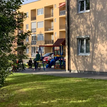 Stan Na Dan Cazin Apartment Cazin