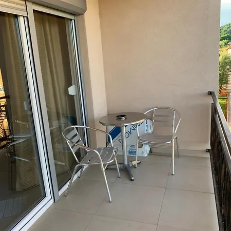 Apartment Stan Na Dan Cazin Cazin
